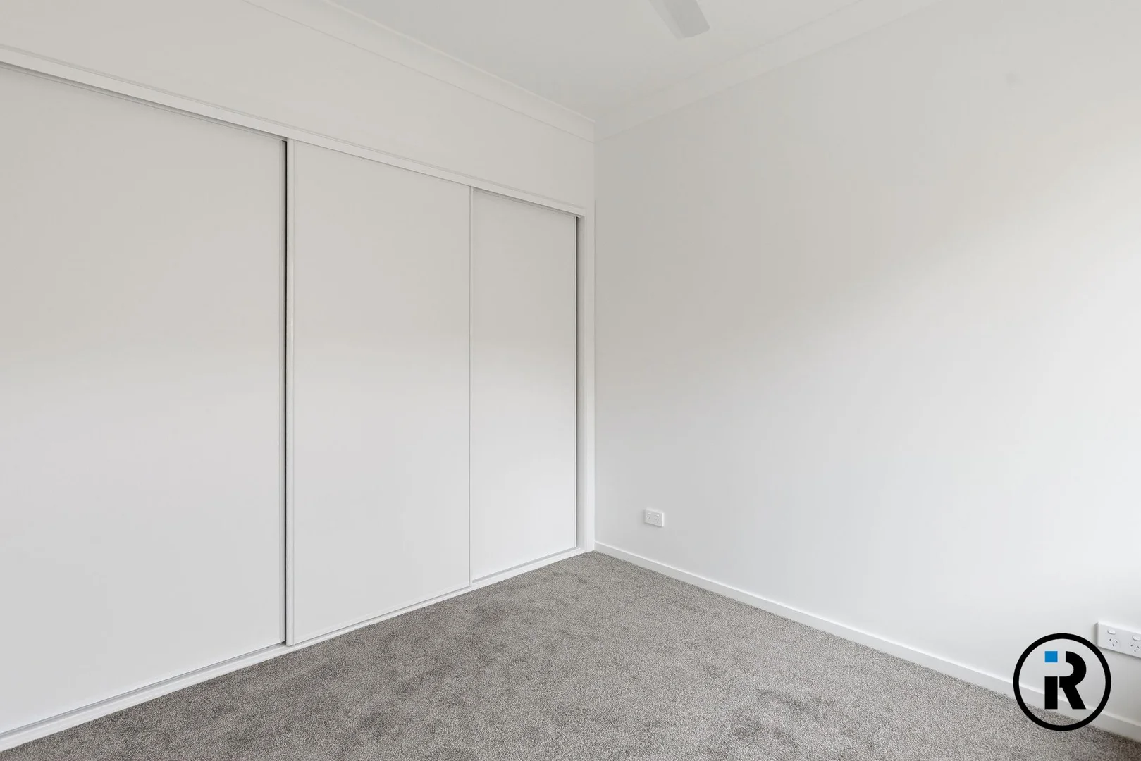 Additional image 8 of 2/11 Grace Close, White Rock QLD 4306