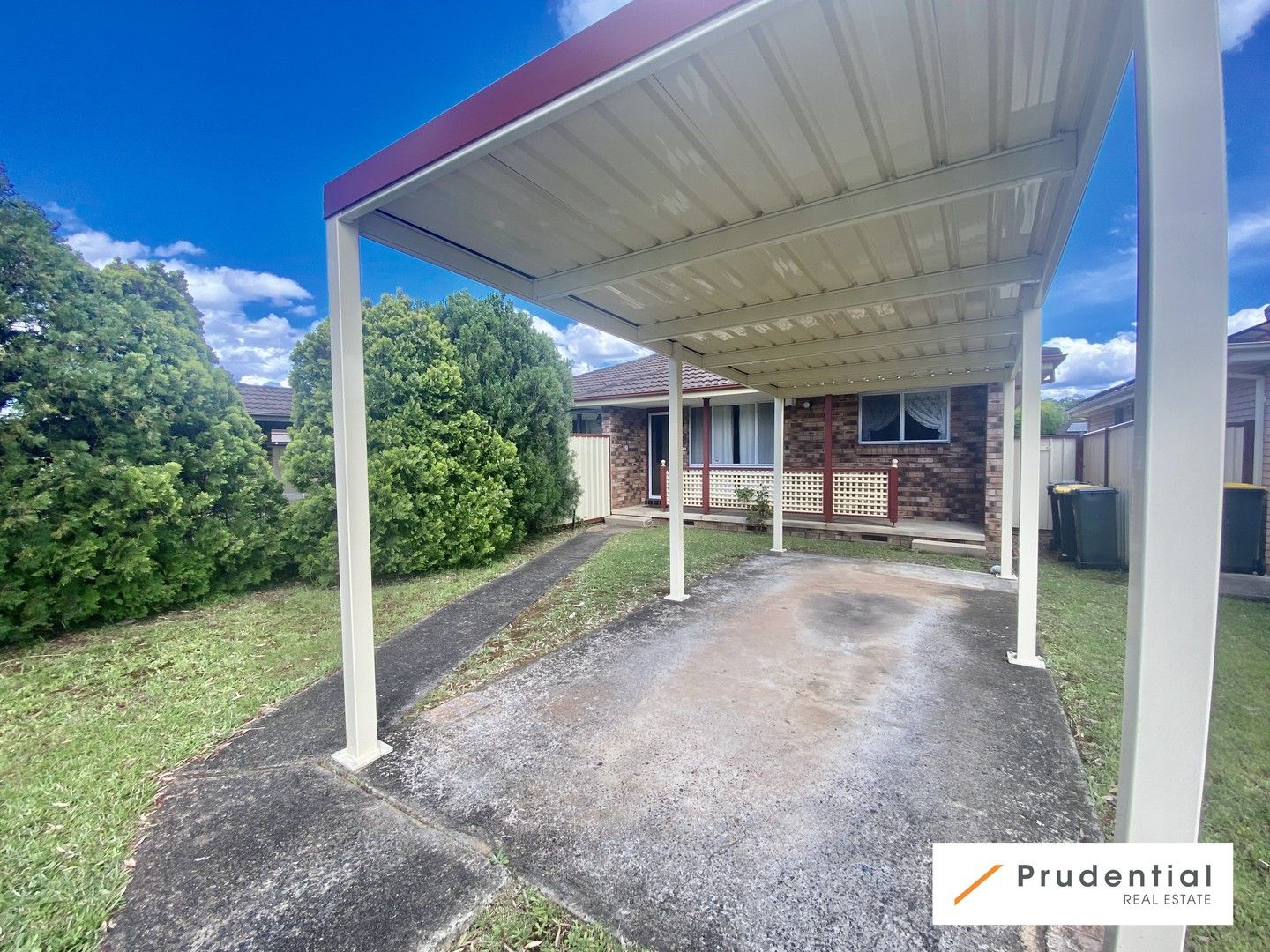 2 bedrooms House in 22 Cochrane Street MINTO NSW, 2566