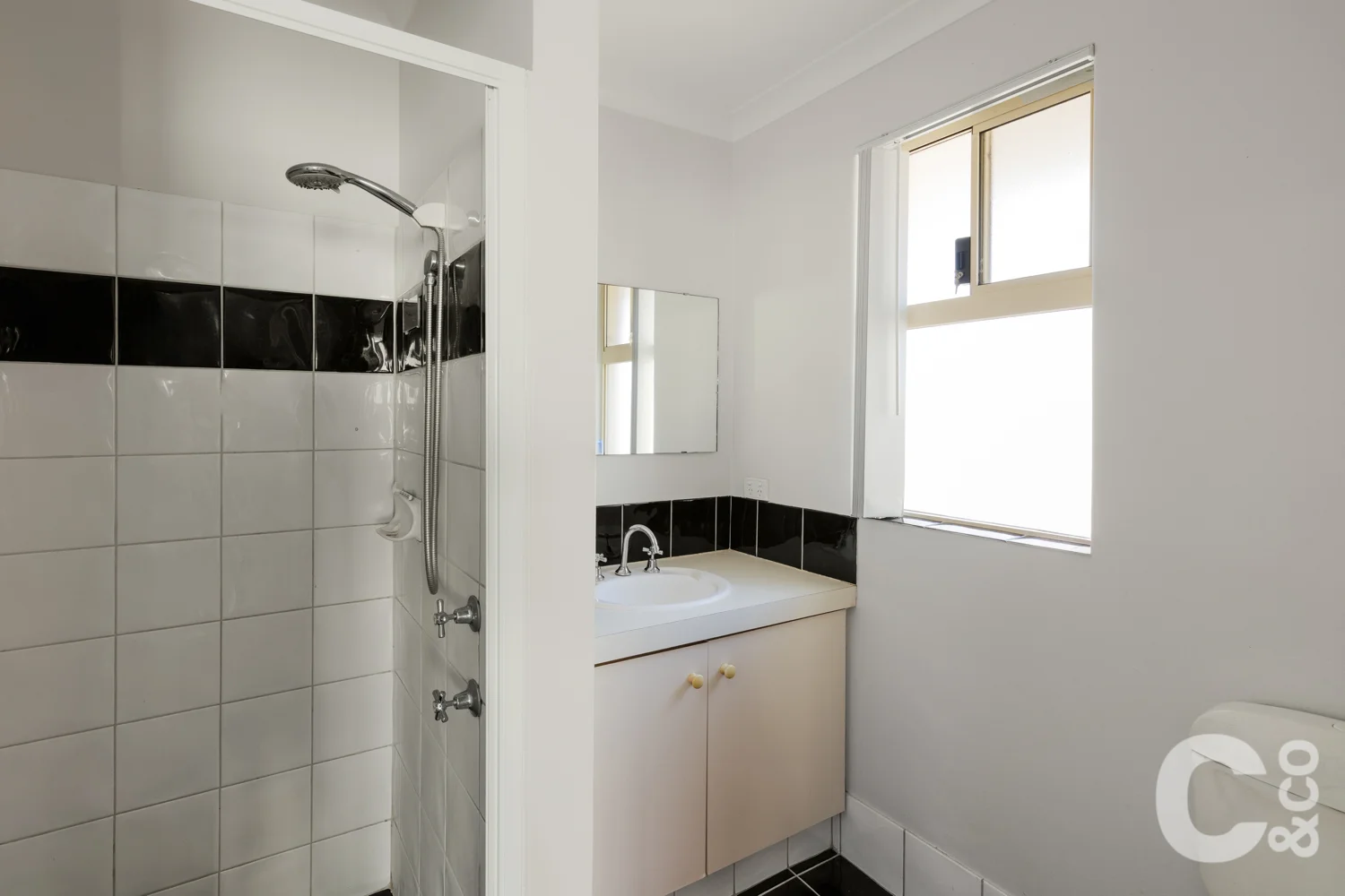 Additional image 13 of 11 Graydon Grove, Leda WA 6170