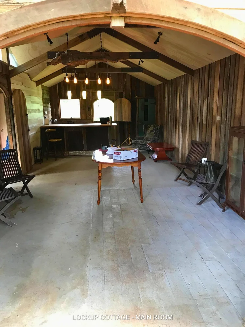 Image 19