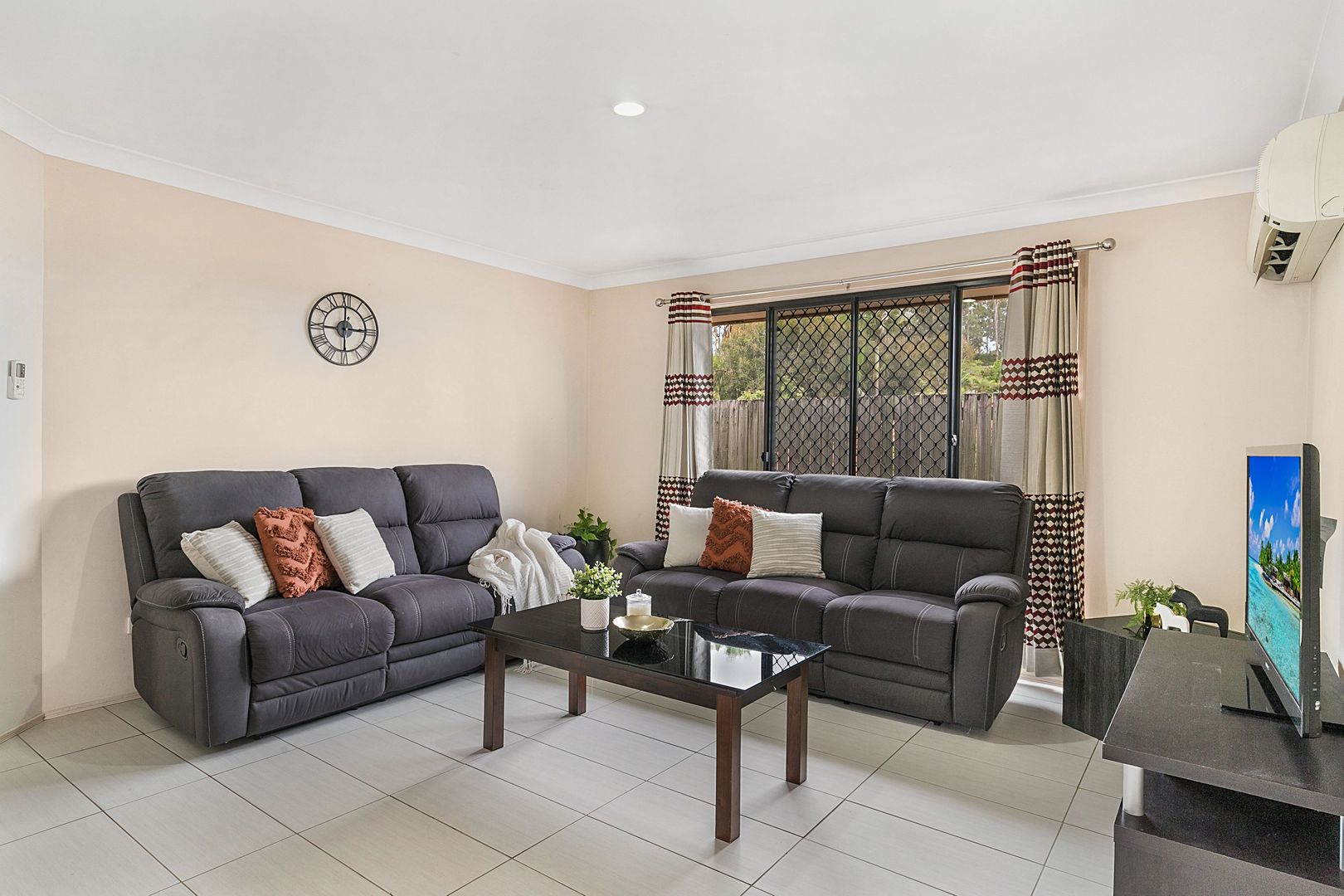 1 Spurs Place, Sumner QLD 4074, Image 1