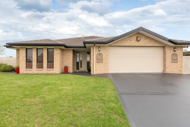 Picture of 6 Yuin Place, BEGA NSW 2550