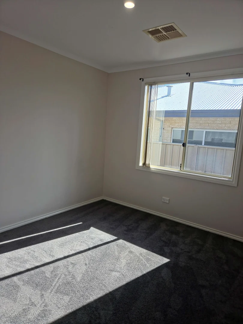 Additional image 43 of 49 Maitland Street, Hopetoun WA 6348
