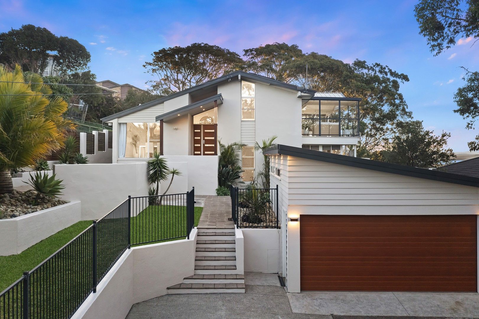 4 bedrooms House in 19 Mossman Avenue BATEAU BAY NSW, 2261