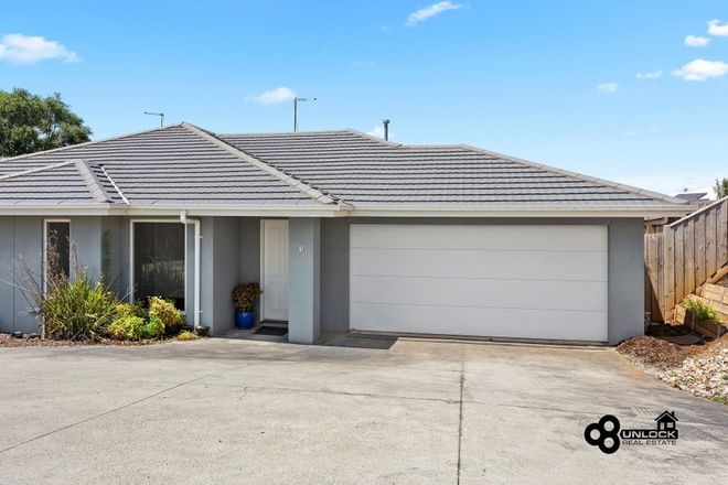 Picture of 1/6 Oddy Street, DROUIN VIC 3818