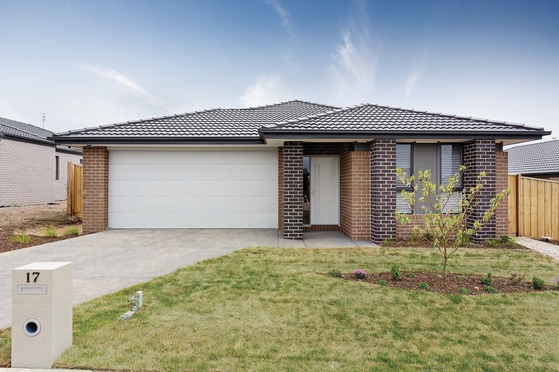 4 bedrooms House in 17 Cortina Drive WINTER VALLEY VIC, 3358
