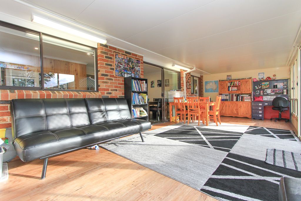 5 Mullens Place, Calwell ACT 2905, Image 2