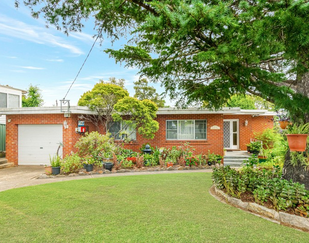 30 Hilltop Crescent, Campbelltown NSW 2560