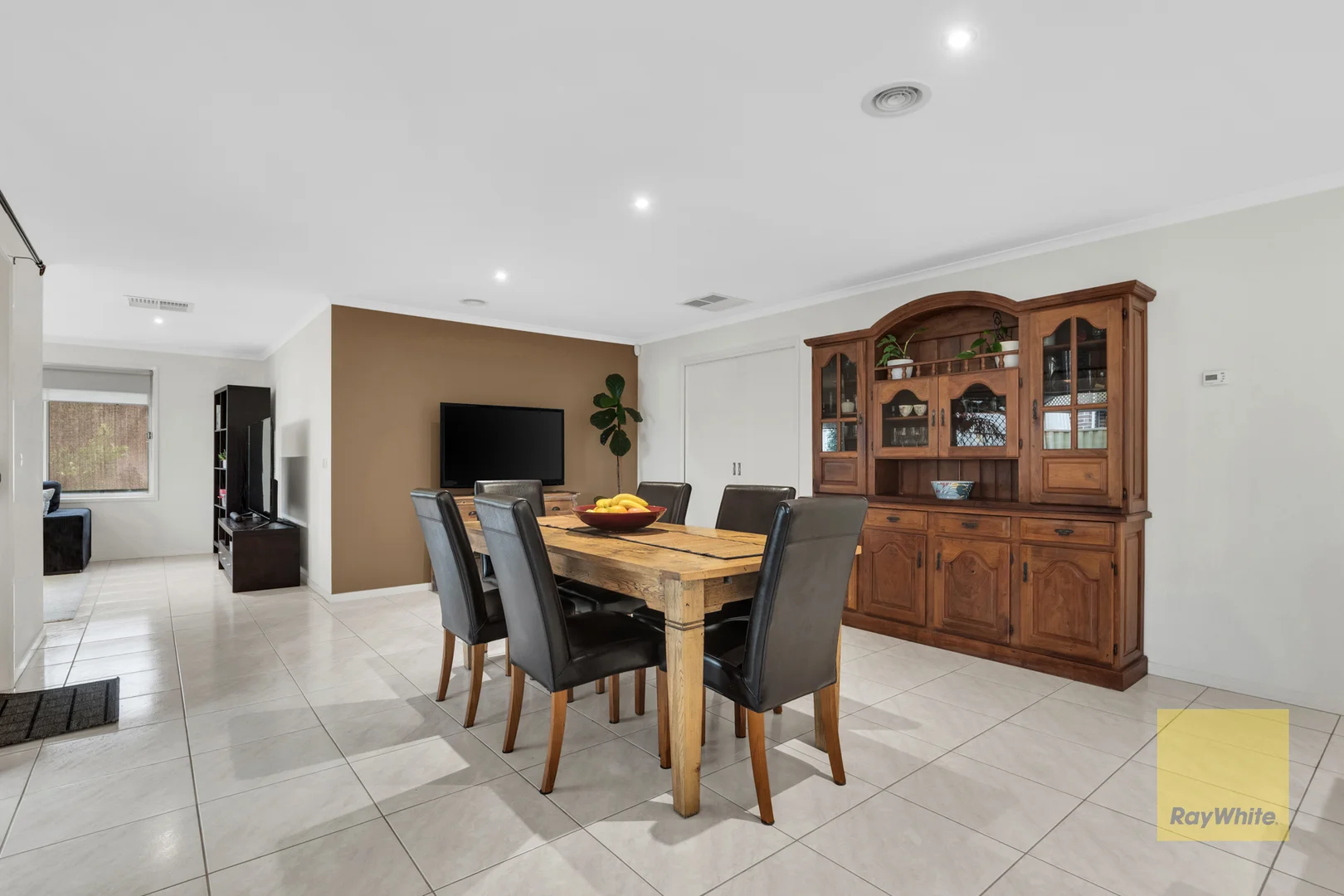 Additional image 15 of 14 Woodsdale Court, Cairnlea VIC 3023