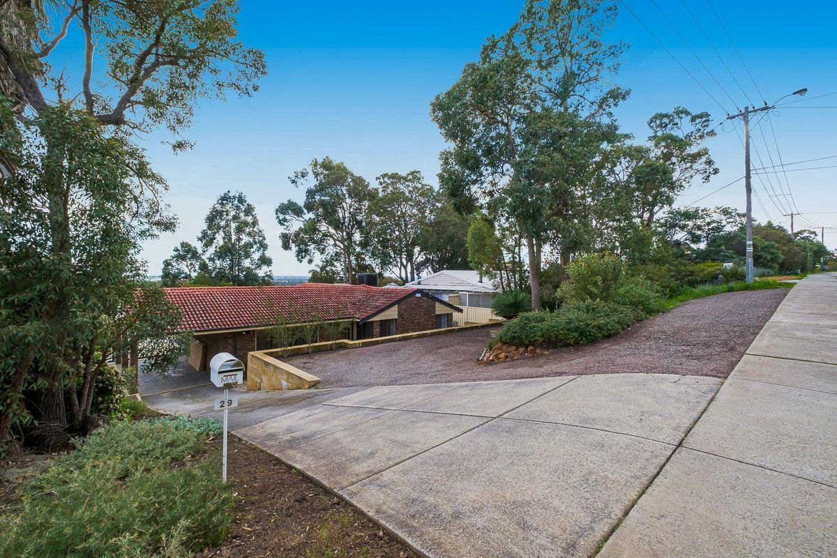 29 Harrison Road, Mount Richon WA 6112, Image 2