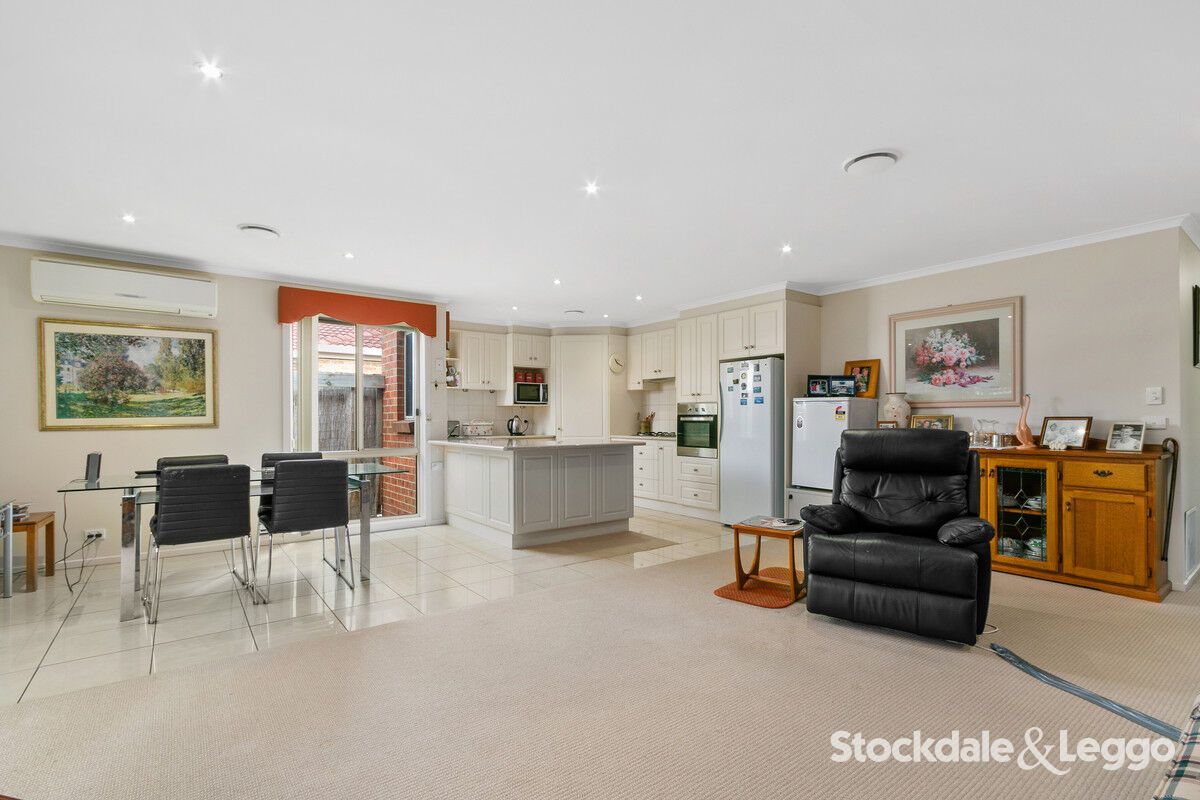 6/2 Wallace Street, Morwell VIC 3840, Image 2