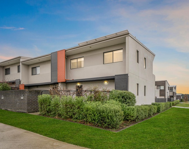 2 Taggart Terrace, Coombs ACT 2611