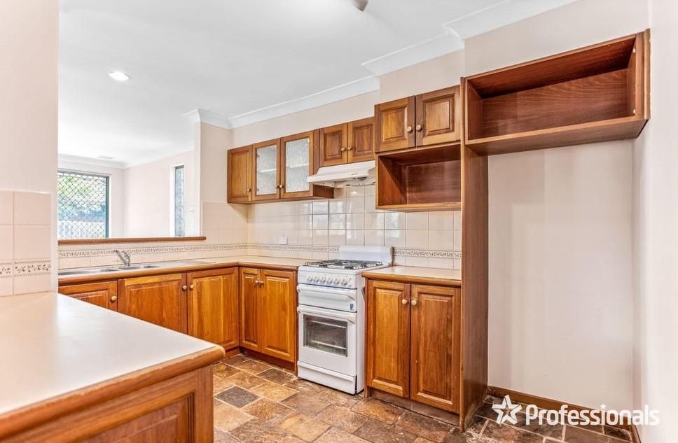 8 Newton Court Armadale WA 6112 House For Rent $620 Domain