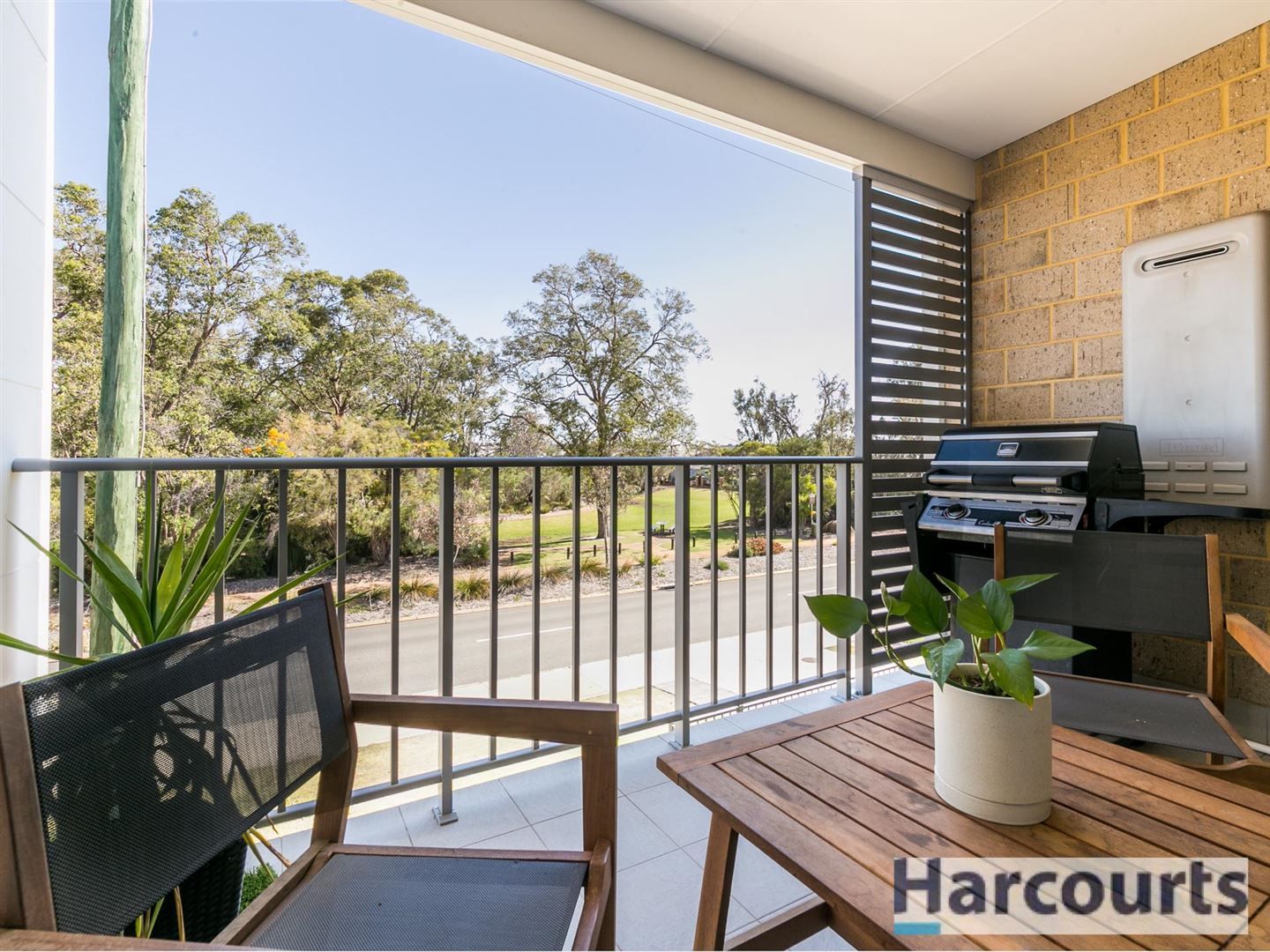 10/53 Gaebler Road, Hammond Park WA 6164, Image 2