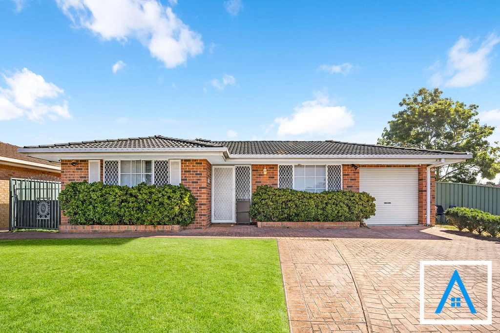 6B Evelyn Street, Macquarie Fields NSW 2564