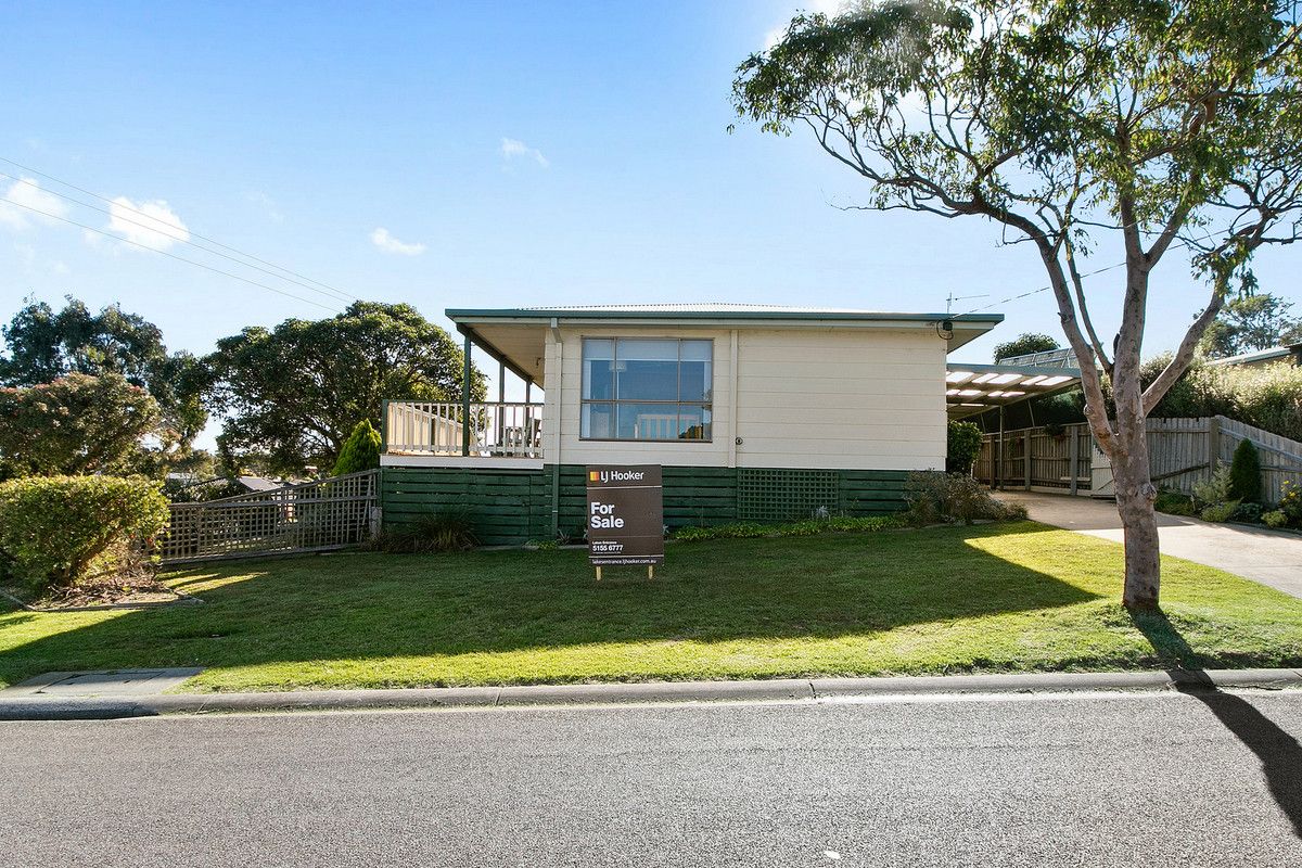 8 Mist Street, Lakes Entrance VIC 3909, Image 0