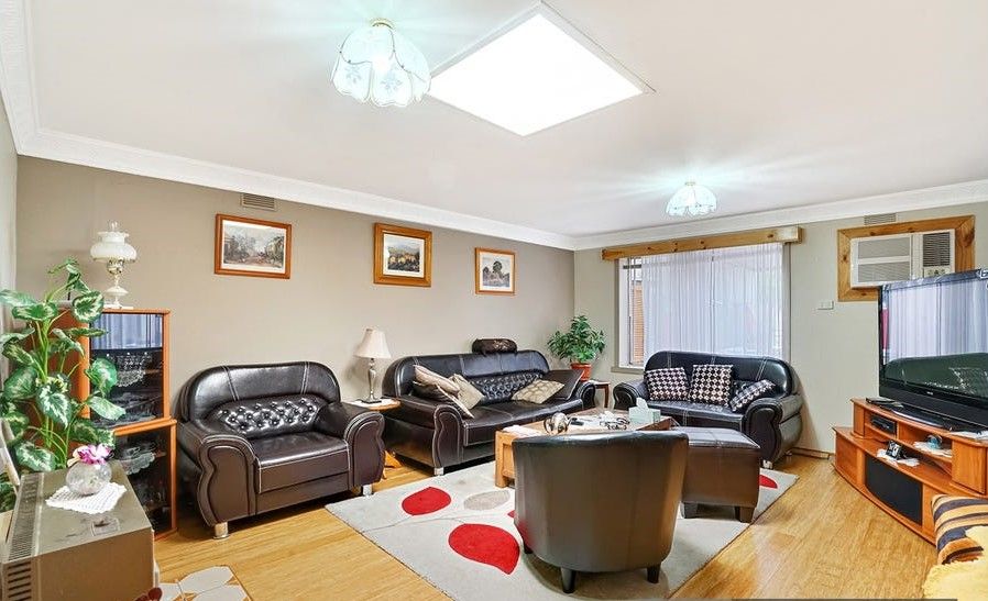 3 bedrooms House in A/124 Bladin Street LAVERTON VIC, 3028