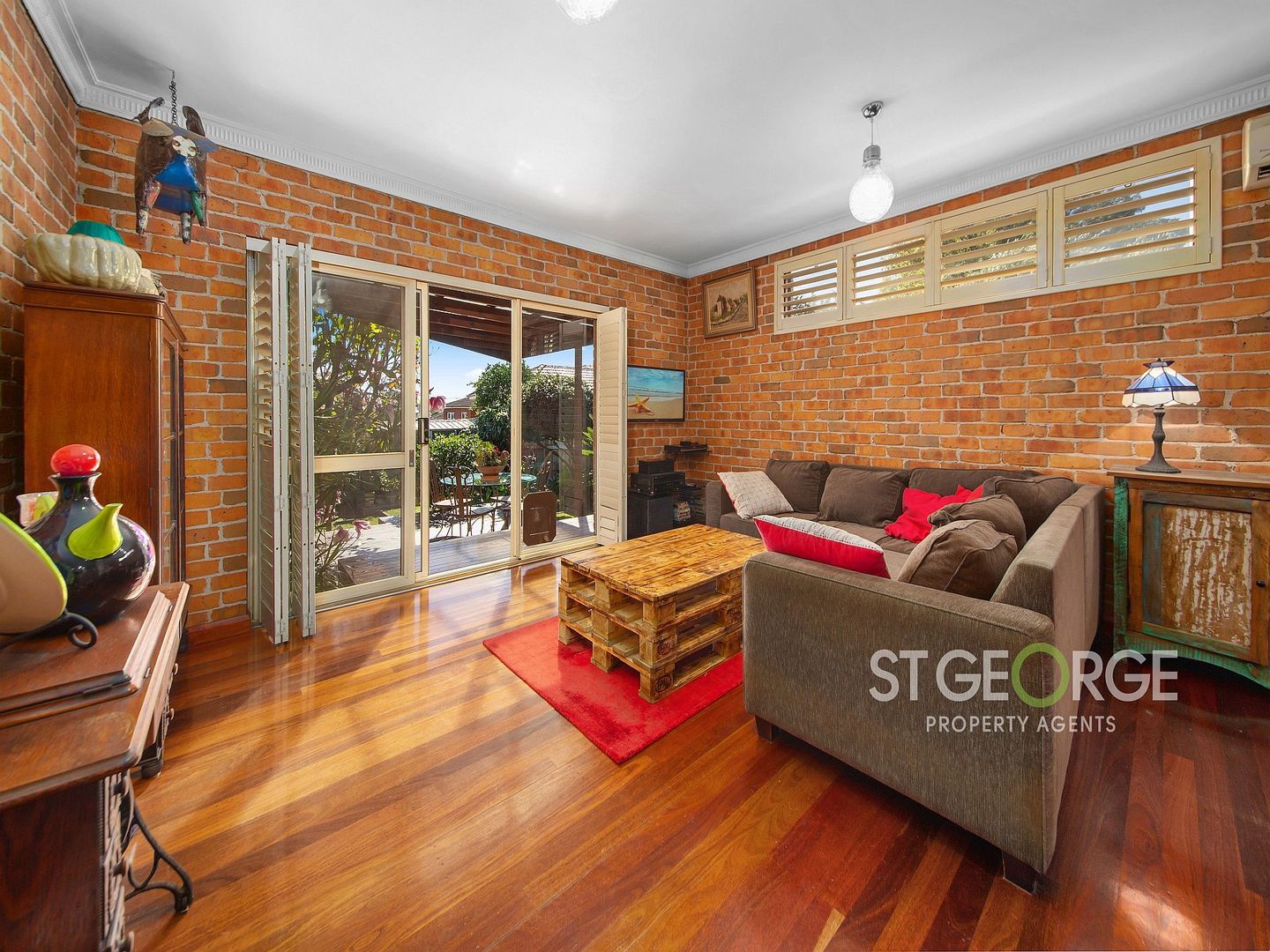 10 Rostrov Avenue, Penshurst NSW 2222, Image 2