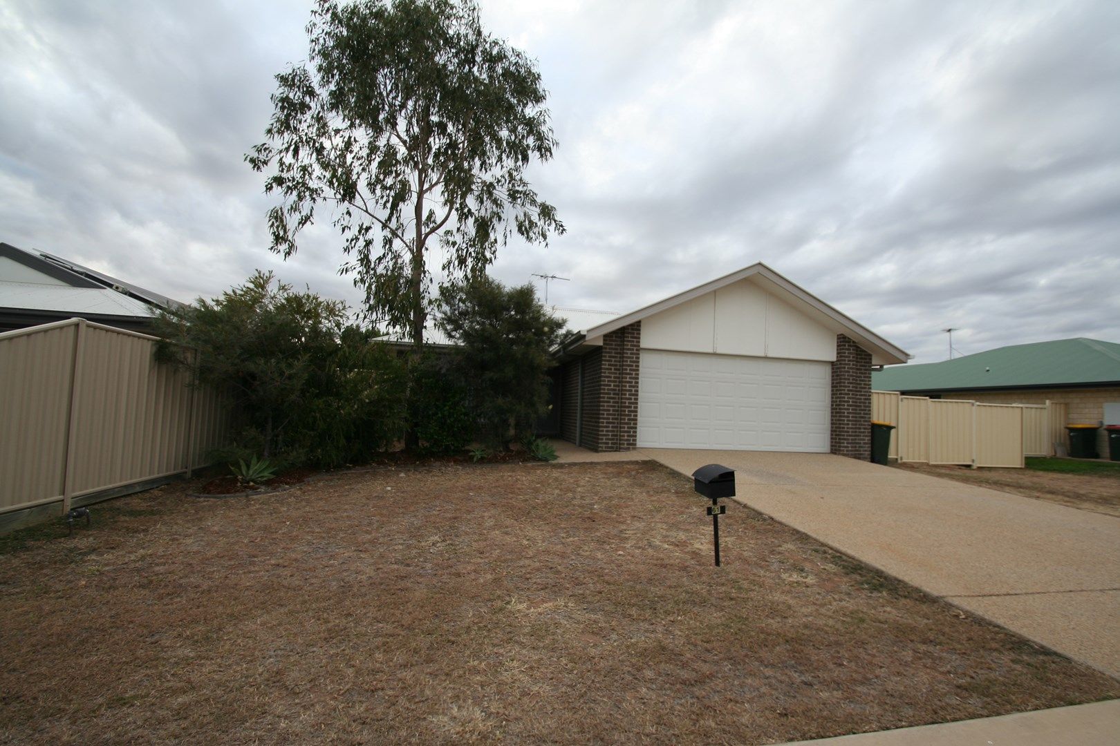 61 Lakeside Drive, Emerald QLD 4720, Image 0