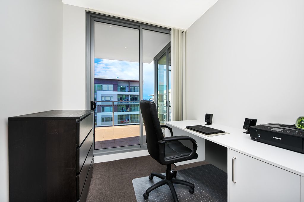 1 bedrooms Apartment / Unit / Flat in 812/1 Saunders Close MACQUARIE PARK NSW, 2113