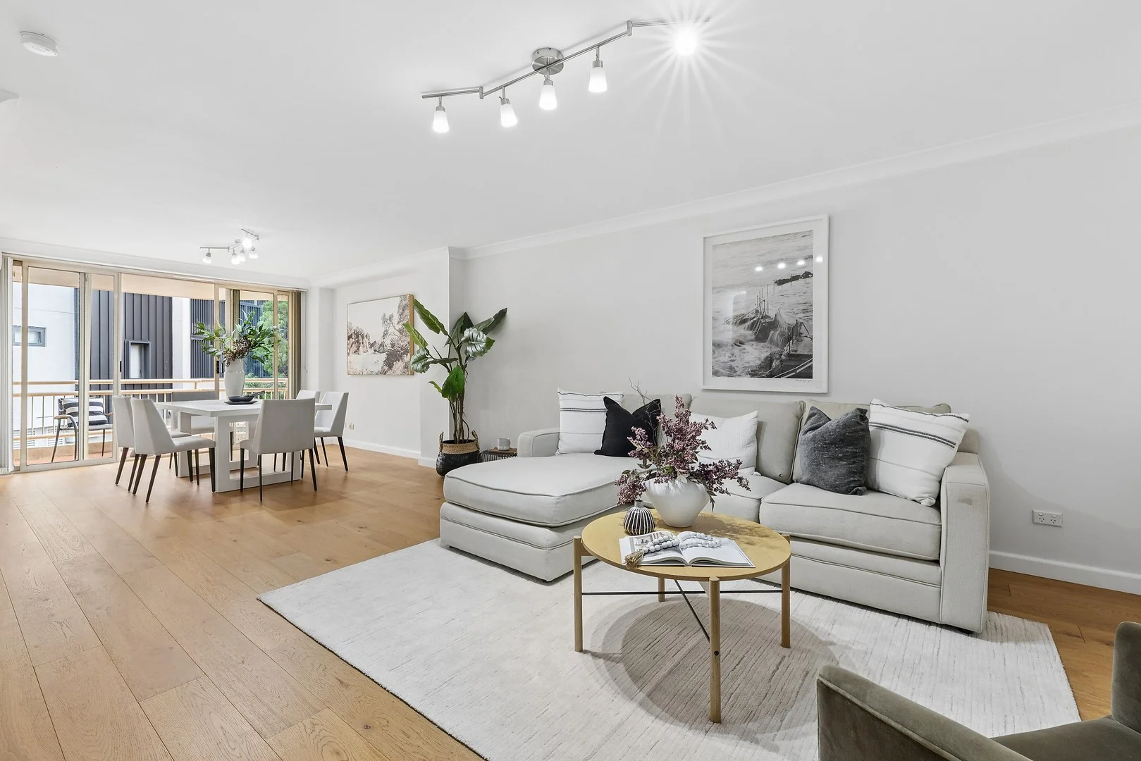 Primary image of 203/674-678 Old Princes Highway, Sutherland NSW 2232