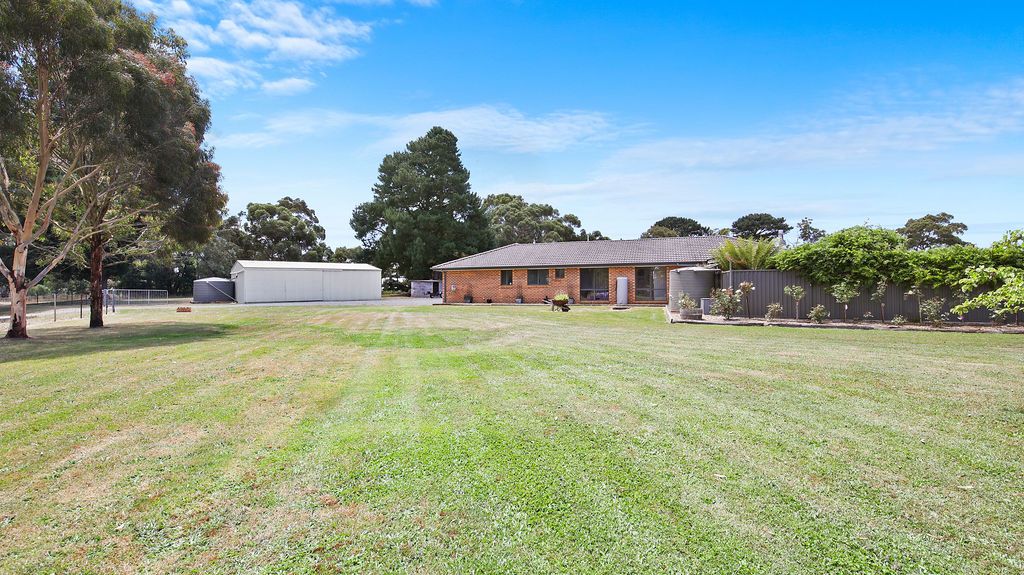 27 Glynwood Grove, Enfield VIC 3352, Image 0