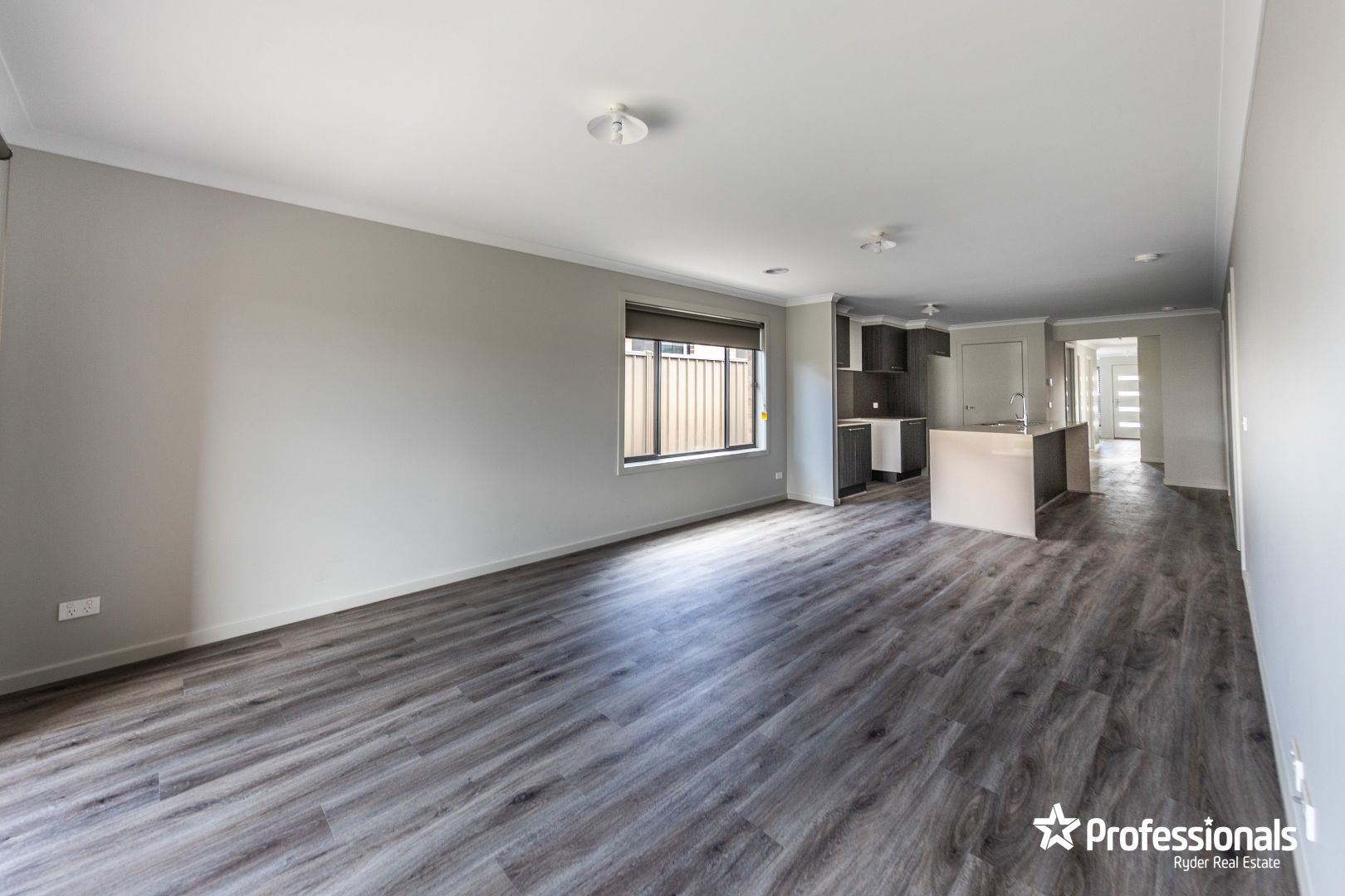 14 Amethyst Rd, Melton South VIC 3338 House For Rent Domain