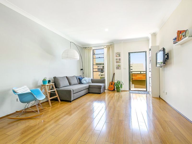 1 bedrooms Apartment / Unit / Flat in 49/52-54 McEvoy Street WATERLOO NSW, 2017