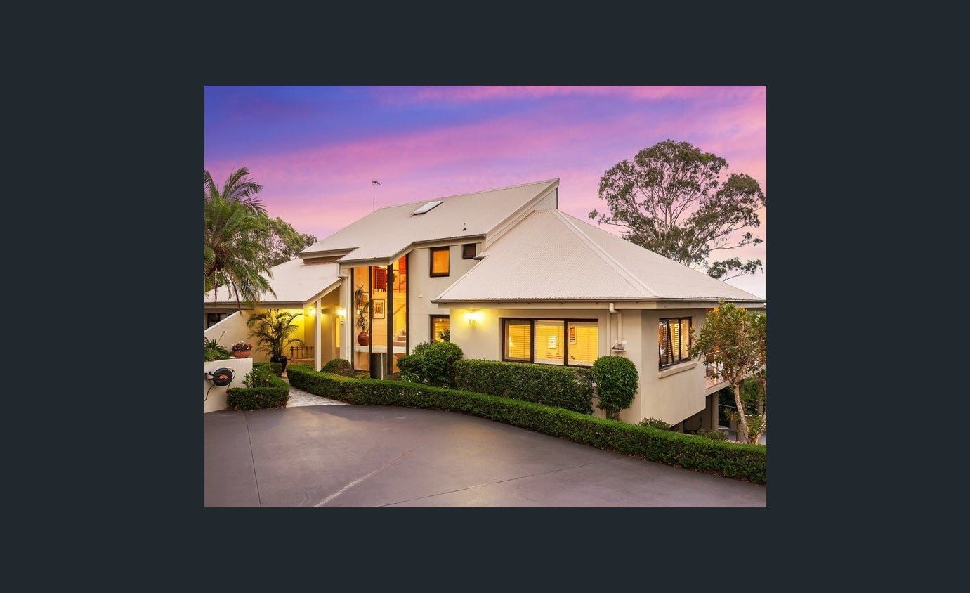 4 bedrooms House in 21 Wust Road DOONAN QLD, 4562