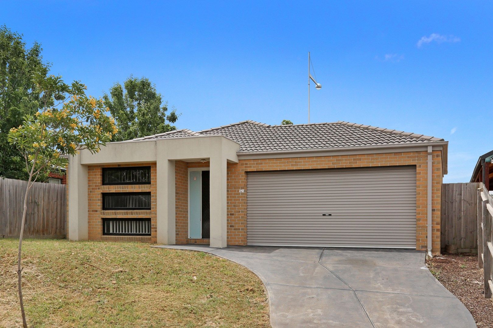 242 The Lakes Boulevard, South Morang VIC 3752, Image 0