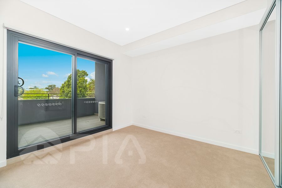 1 bedrooms Apartment / Unit / Flat in 2.12/19-25 Robey Street MASCOT NSW, 2020