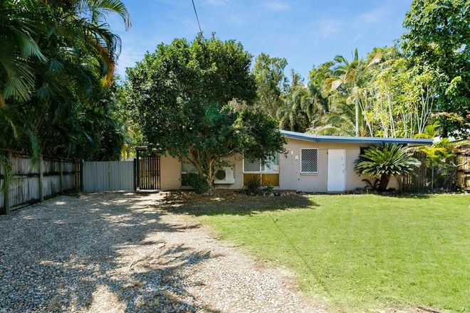 Picture of 18 Moonah Street, HOLLOWAYS BEACH QLD 4878