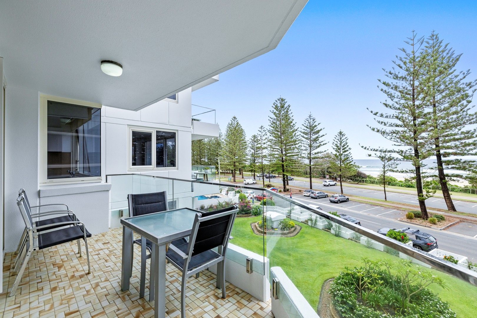 2 bedrooms Apartment / Unit / Flat in 7/114 The Esplanade BURLEIGH HEADS QLD, 4220