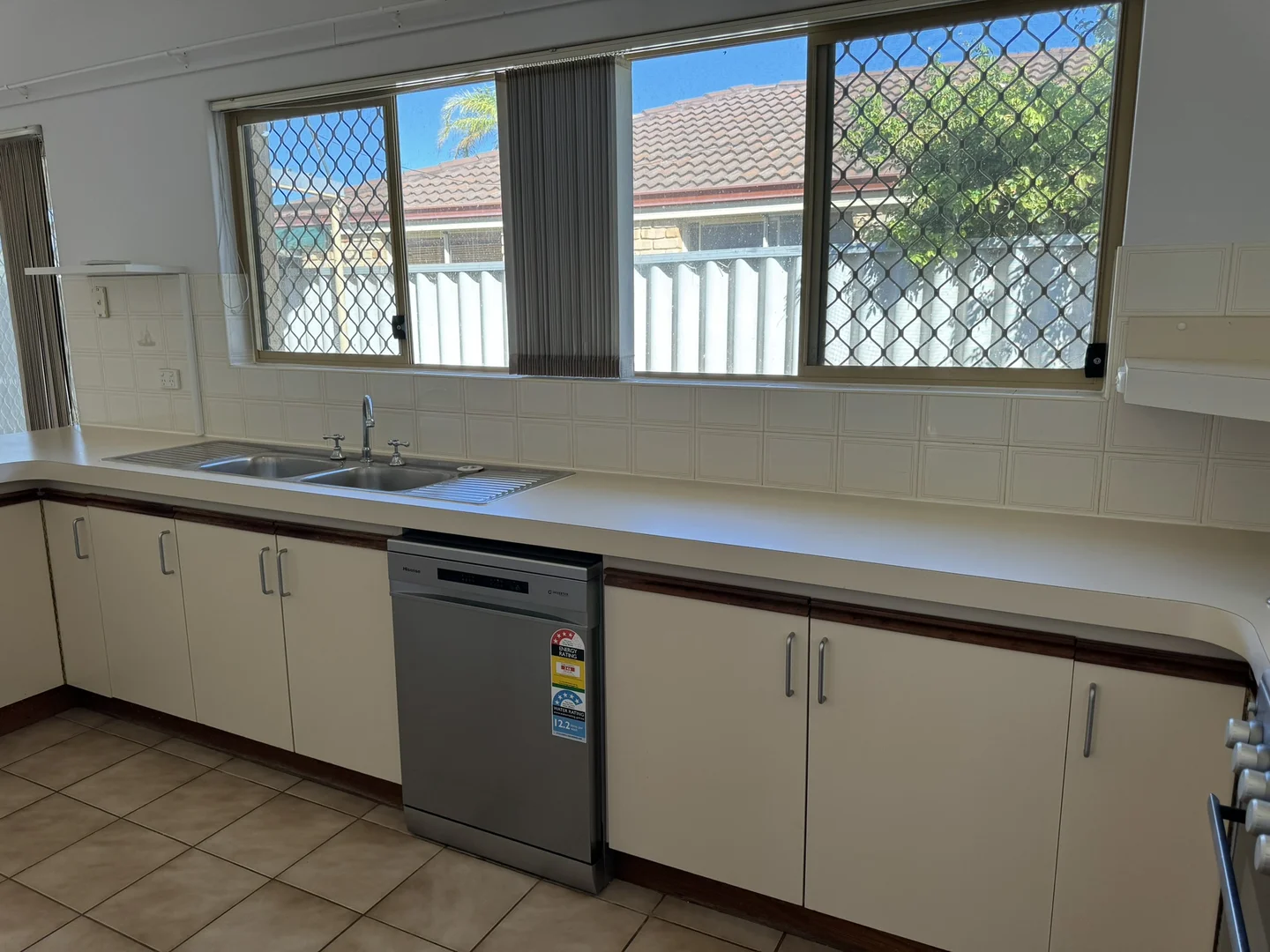 Additional image 8 of 9A Beagle Place, Port Kennedy WA 6172