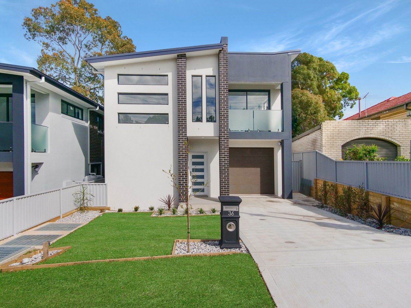 4 bedrooms House in 36 Hughes Avenue ERMINGTON NSW, 2115