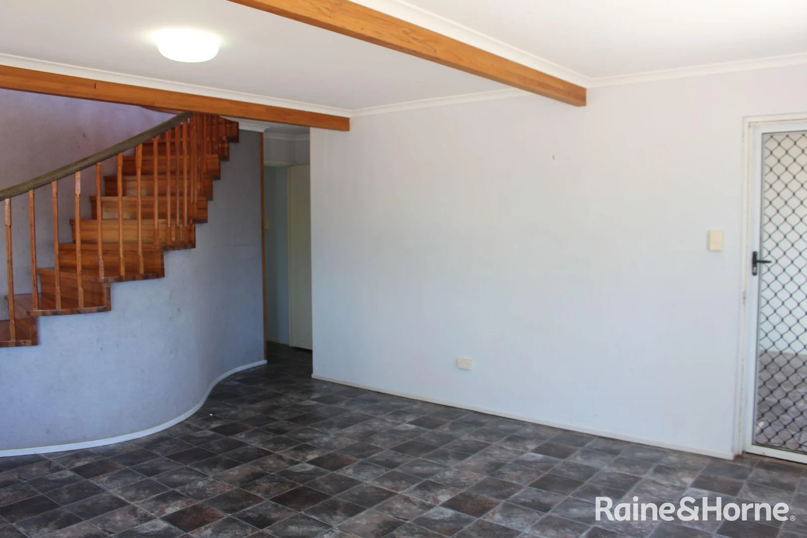 Additional image 4 of 25 Centenary Drive, Boyne Island QLD 4680