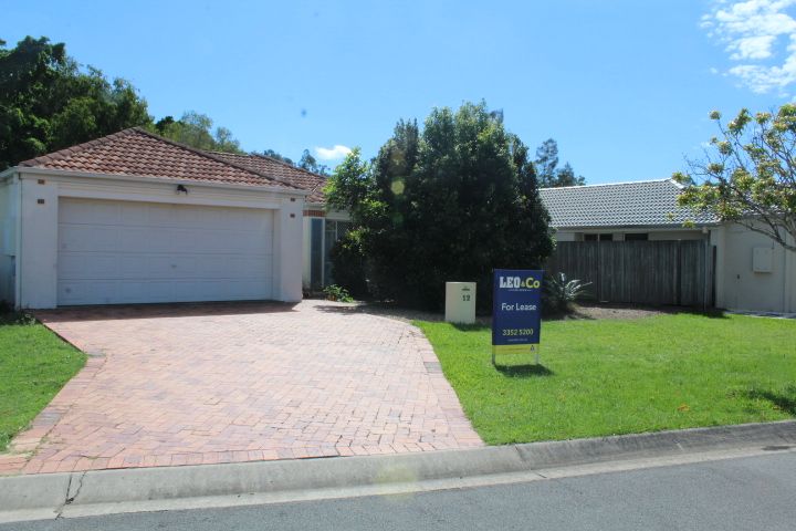 4 bedrooms House in 12 Cooper Place CARSELDINE QLD, 4034