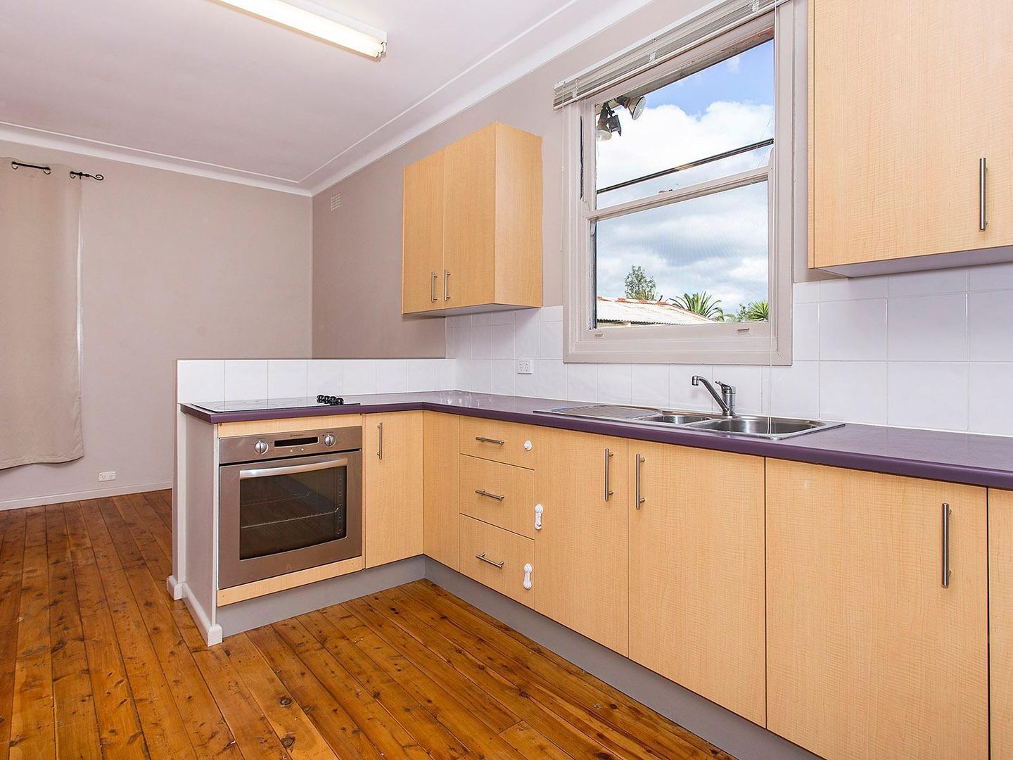 22 Lang Street, Kurri Kurri NSW 2327, Image 2