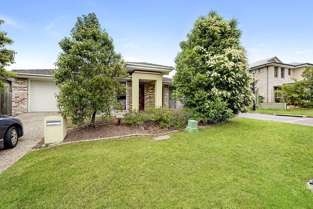 3 bedrooms House in 4 Talpa Street COOMERA QLD, 4209