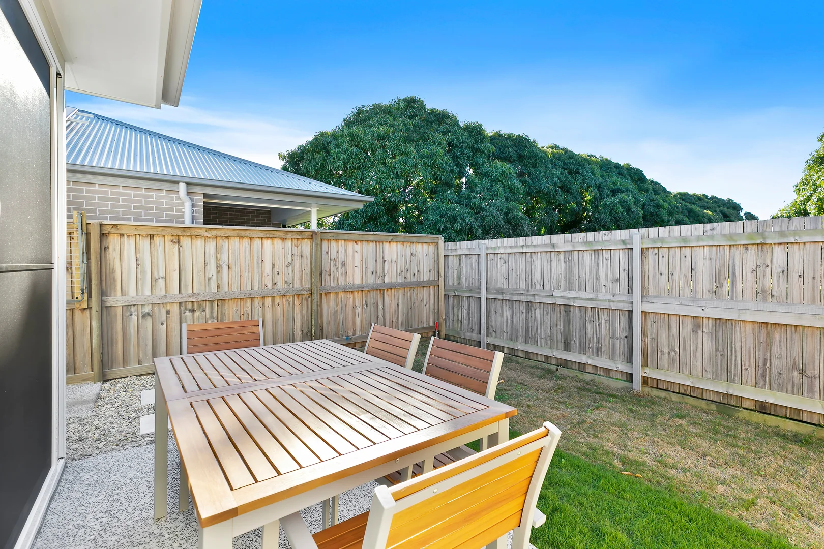 Additional image 12 of R1 1/4 Jubilant St, Morayfield QLD 4506