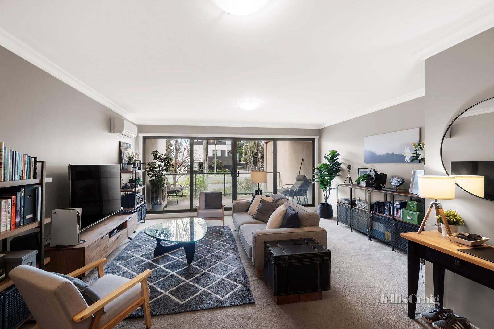 8/1040-1042 Doncaster Road, Doncaster East VIC 3109, Image 1