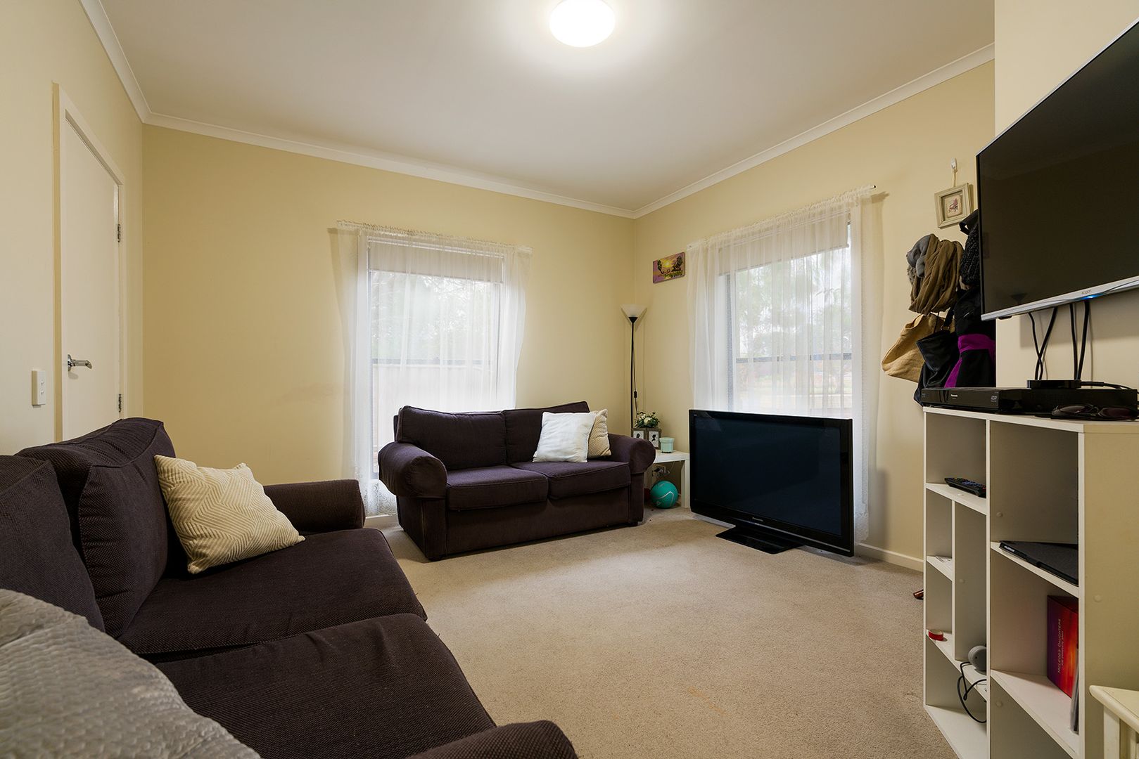 1/3 Maldon Road, Castlemaine VIC 3450, Image 2