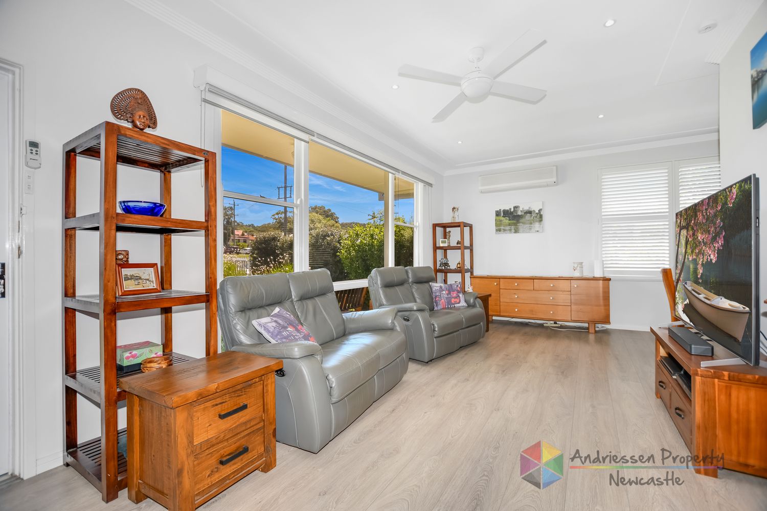 10 Nord Street, Speers Point NSW 2284, Image 1