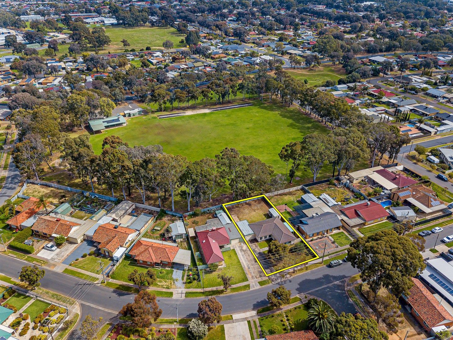 36 Athalie Avenue, Parafield Gardens SA 5107, Image 1