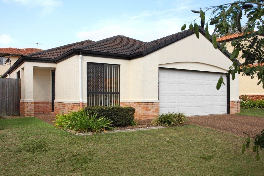 3 bedrooms House in 18 Charlotte St CARINA QLD, 4152