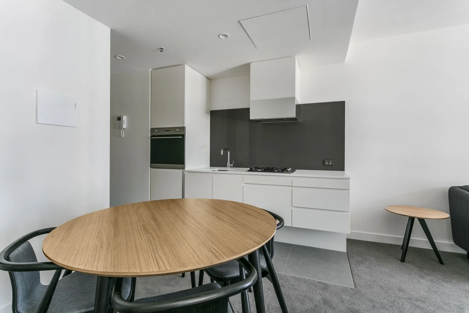 Additional image 2 of 2012/105 Clarendon St, Southbank VIC 3006