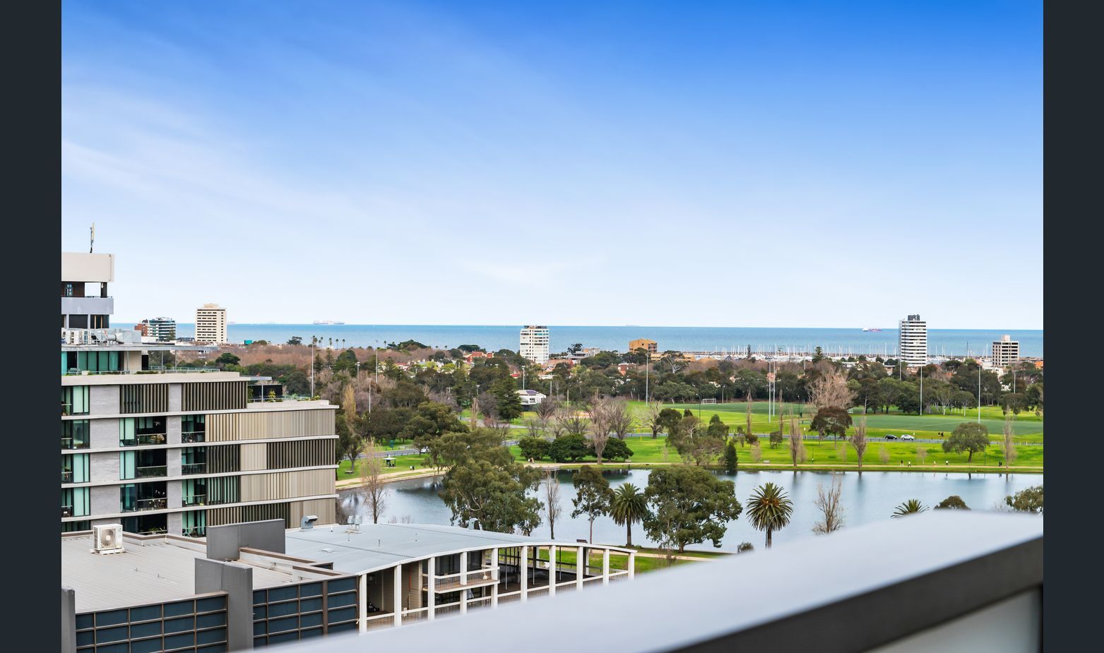 1 bedrooms Apartment / Unit / Flat in 1409/594 St Kilda Road MELBOURNE VIC, 3000