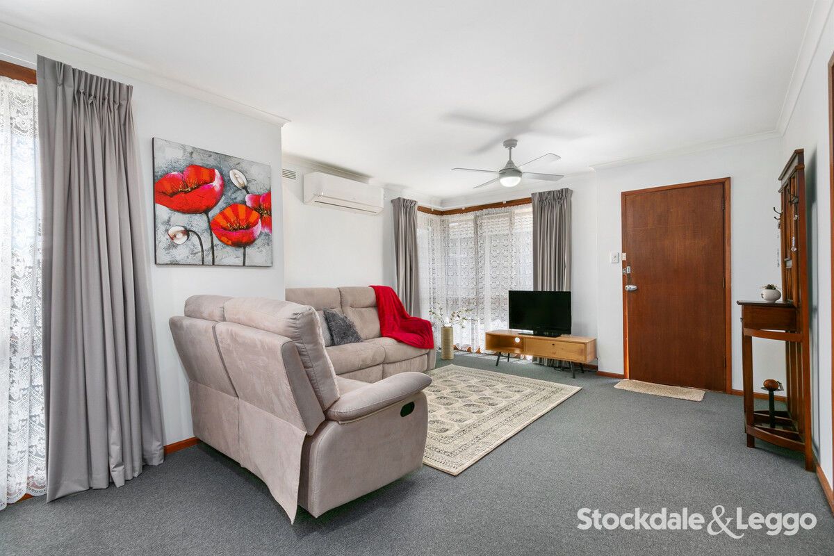 4/2 Davey Street, Morwell VIC 3840, Image 2