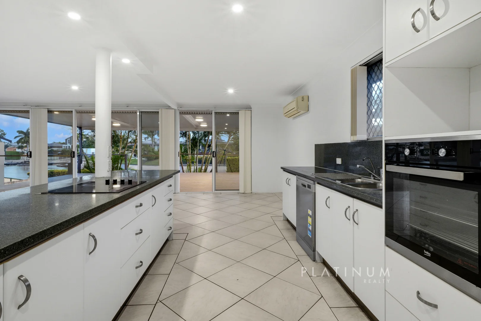 Additional image 4 of 100 Ashmore Road, Bundall QLD 4217