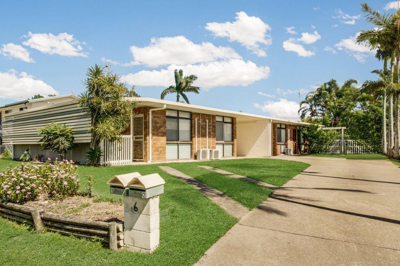 2 bedrooms House in 1/6 Lilly Street BOYNE ISLAND QLD, 4680